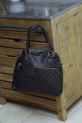 Cowboysbag Bag Evanton Handtasche black 1353